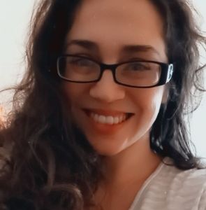 Meet your Posher, Kari